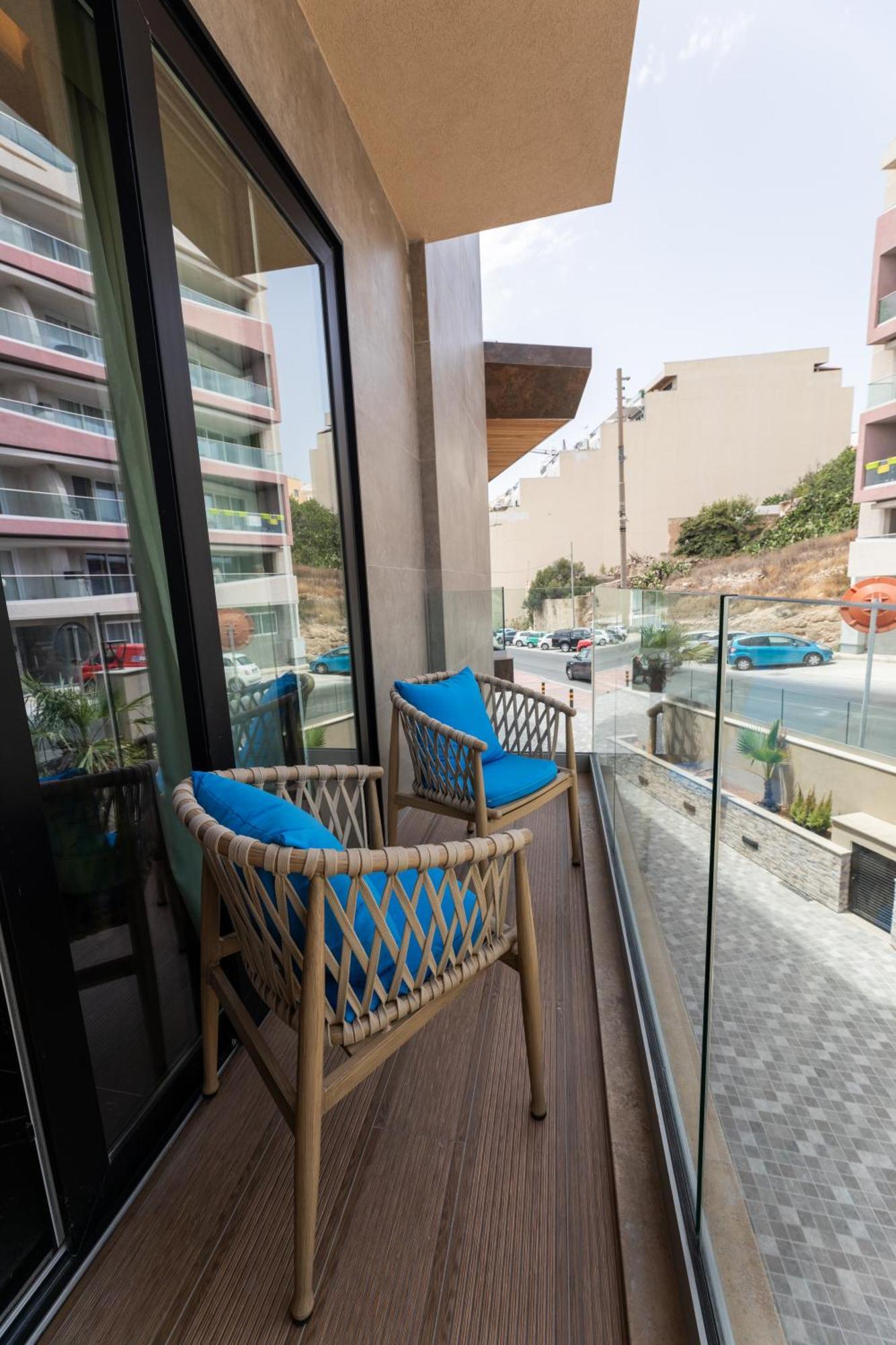 Damare Resort & Spa St. Paul's Bay Exterior photo
